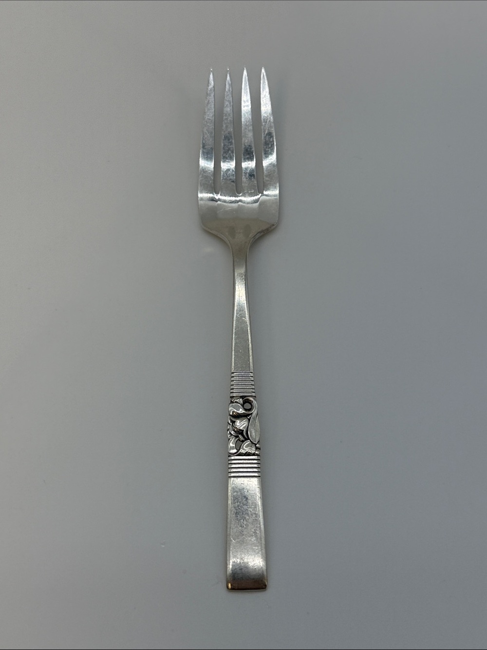 Vintage Oneida Community Silverplate Floral 6.25" Salad Dessert Fork